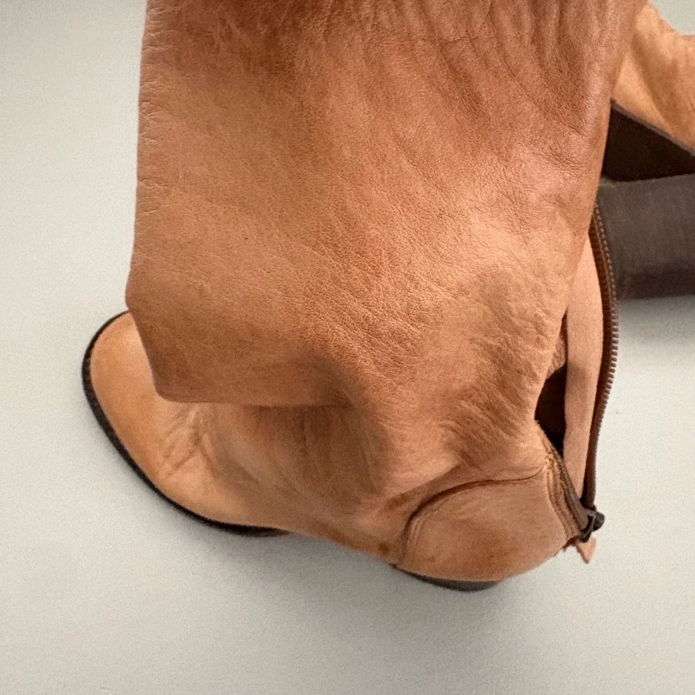 Free People Elle Block Heel Boot Slouchy Leather Back Zipper EU 39 US 8.5 Tan - Picture 9 of 11